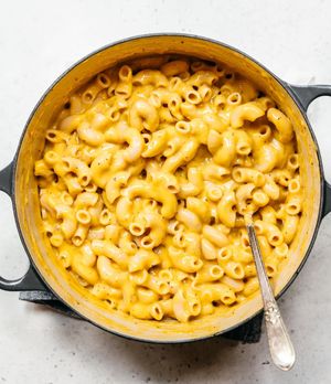 Image post by @crowded_kitchen on Instagram