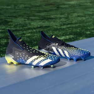Image post by @soccerdotcom on Instagram