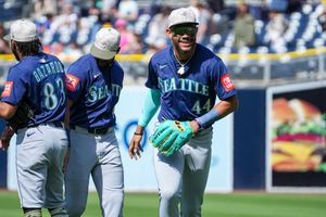 Image post by @Mariners on Twitter