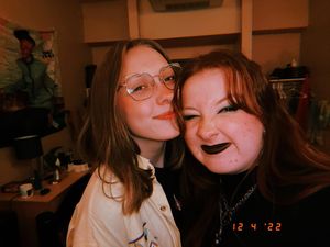 Image post by @zoiemorack on Instagram