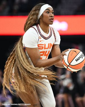 Image post by @ESPNInsights on Twitter