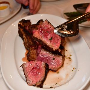 Image post by @mortonssteak on Instagram