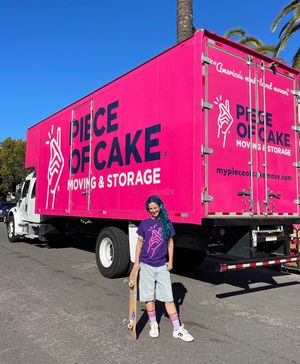 Image post by @pieceofcakemoving on Instagram