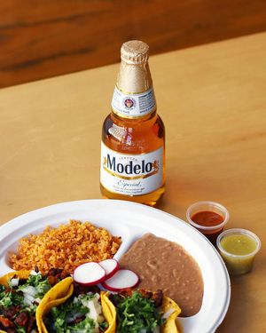 Image post by @rojosmexicanfood on Instagram