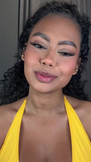 Video post by @weemilyferreira on TikTok