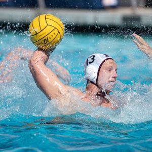 Image post by @redlands_bulldogs on Instagram