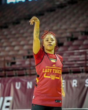 Image post by @gramblingathletics on Instagram