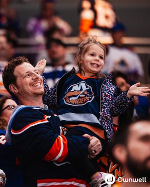 Image post by @nyislanders on Instagram