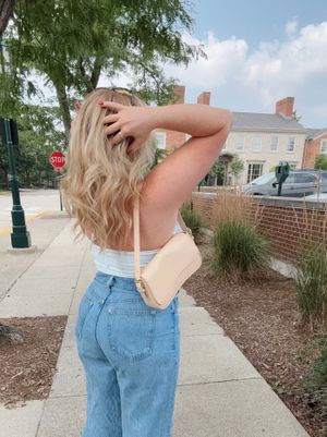 Image post by @collectivelykaitlyn on Instagram