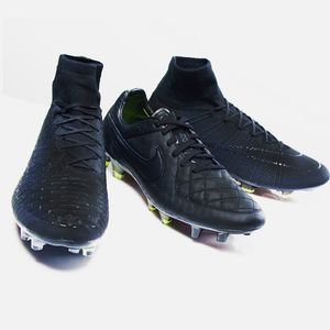 Image post by @soccerdotcom on Instagram