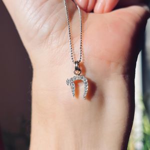 Image post by @norakoganjewelry on Instagram