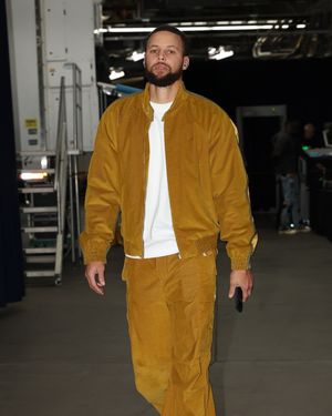 Image post by @nbabrasil on Instagram