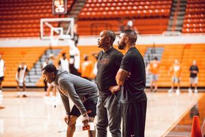 Image post by @cowboybasketball on Facebook
