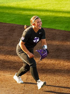 Image post by @tarletonsoftball on Instagram