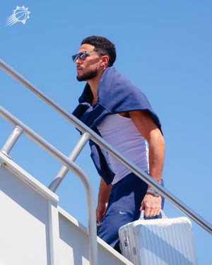 Image post by @suns on Instagram