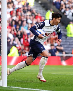 Image post by @premierleague on Twitter