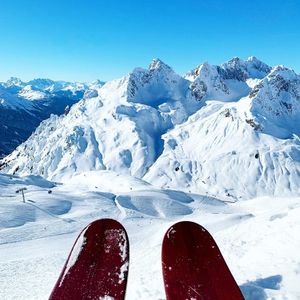 Image post by @j_skis on Instagram