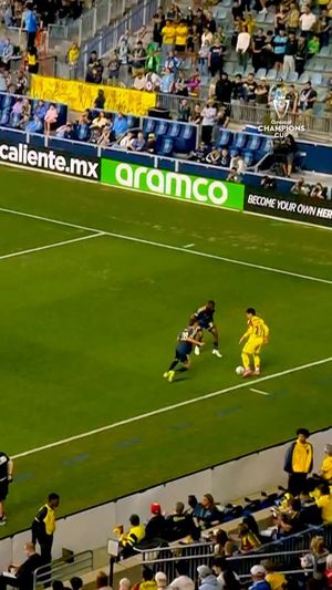 Video post by @thechampions on Facebook