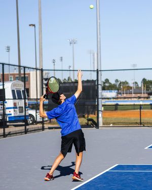 Image post by @lhs_varsity_tennis on Instagram