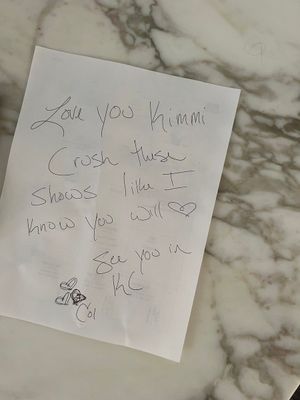 Image post by @kimmichex on Twitter