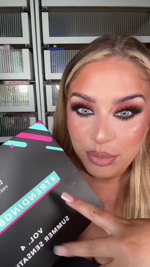 Video post by @beckymorganmakeup on TikTok