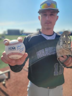 Image post by @UWWBaseball on Twitter