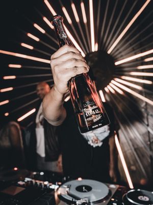 Image post by @djmos on Instagram