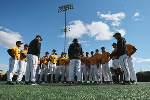 Image post by @UIBaseball on Twitter