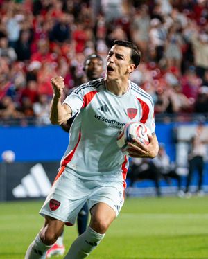 Image post by @mrmitchellmedia on Instagram