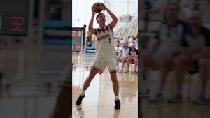 Video post by @basketballaus on YouTube