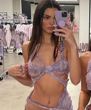 Image post by @jenatkinhair on Instagram