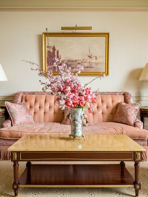 Image post by @ritzparis on Instagram