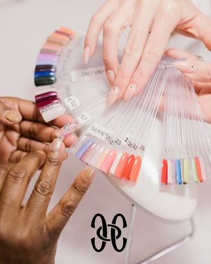 Image post by @House of Colour - Park Circle on Facebook