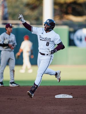 Image post by @aggiebaseball on Instagram
