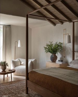 Image post by @shoppeamberinteriors on Instagram