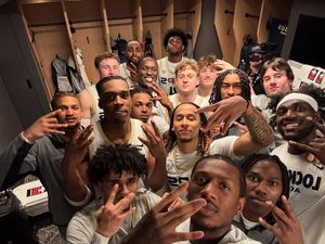 Image post by @macsports on Instagram