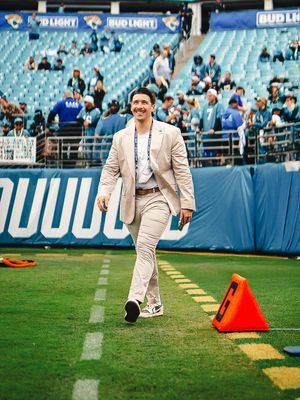 Image post by @devincarvajal on Instagram