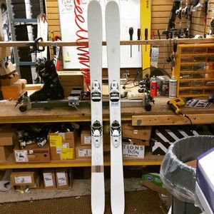 Image post by @j_skis on Instagram
