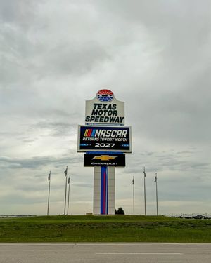 Image post by @texasmotorspeedway on Facebook