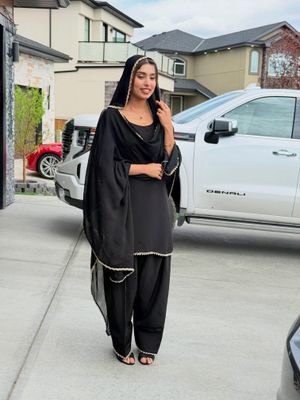 Image post by @harmanbeautyy on Instagram