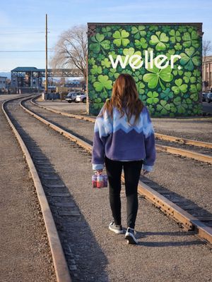 Image post by @drinkweller on Instagram