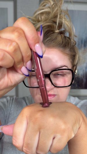 Video post by @beckymorganmakeup on TikTok