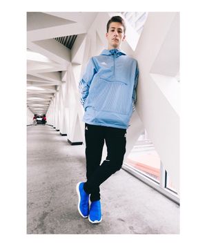 Image post by @adamcosgrove on Instagram