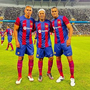 Image post by @ronaldinho on Instagram