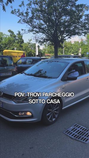Video post by @il_milanese_imbruttito on TikTok