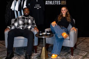 Image post by @zoeschweitzer on Instagram