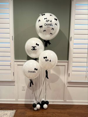 Image post by @balloons_by_victoria_dz on Instagram