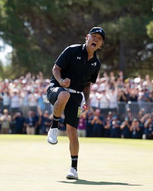 Image post by @livgolfleagueofficial on Facebook