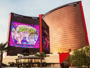 Image post by @resortsworldlv on Instagram