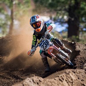 Image post by @racerxonline on Instagram